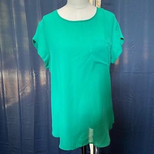 Lily White Short Sleeve Pocket Blouse